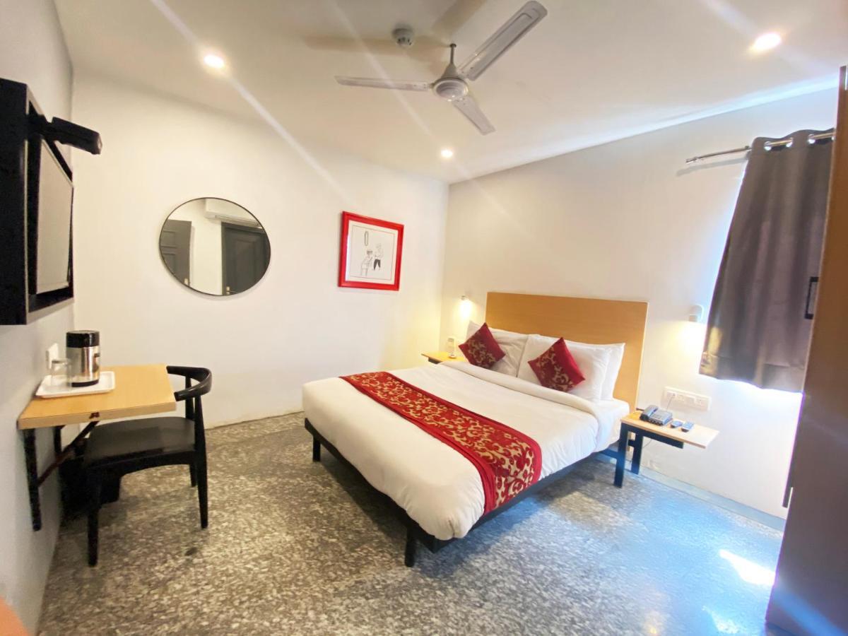 Hotel Golden Saffron By Qotel-Punjabi Bagh New Delhi Eksteriør billede