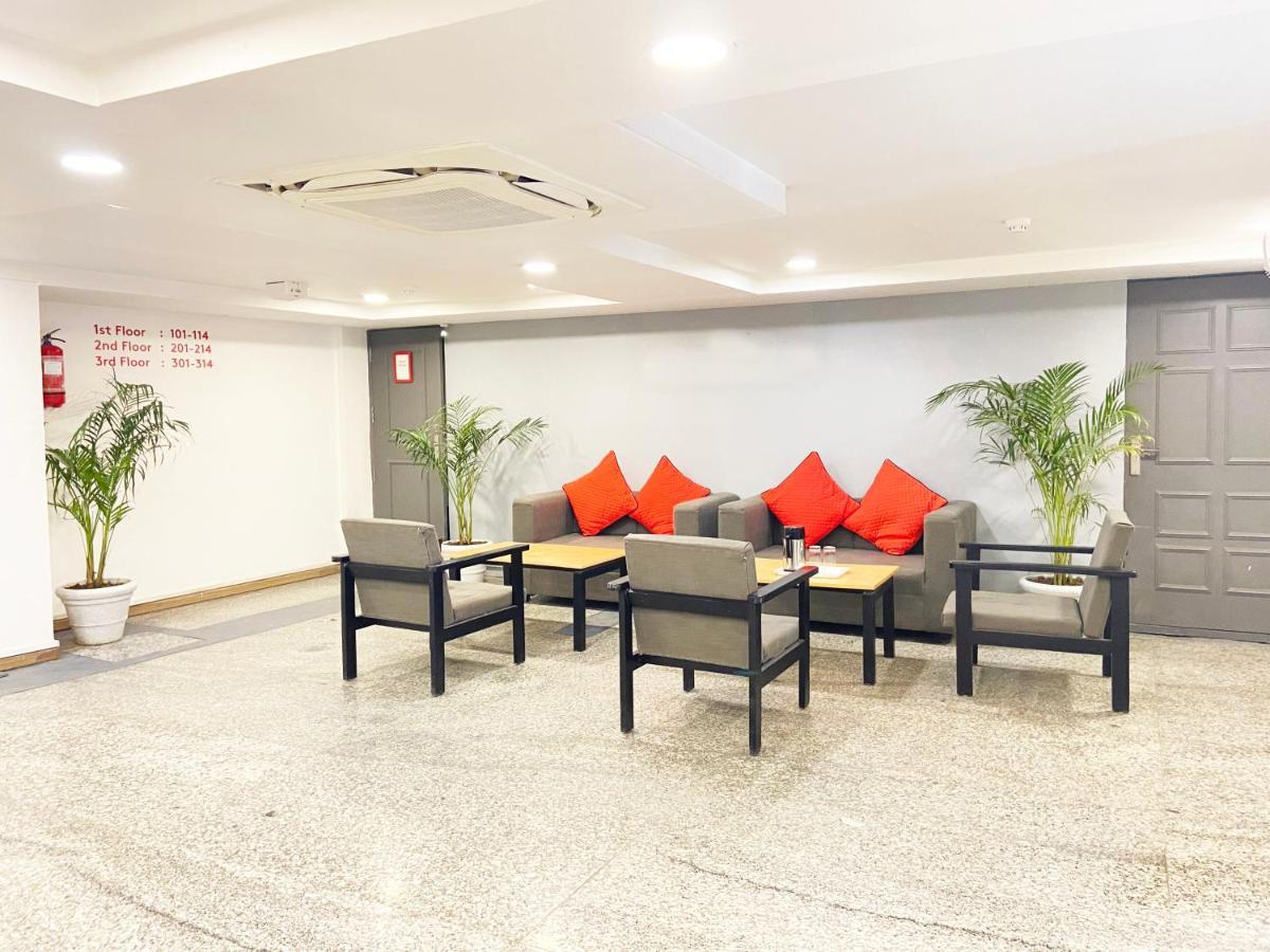 Hotel Golden Saffron By Qotel-Punjabi Bagh New Delhi Eksteriør billede