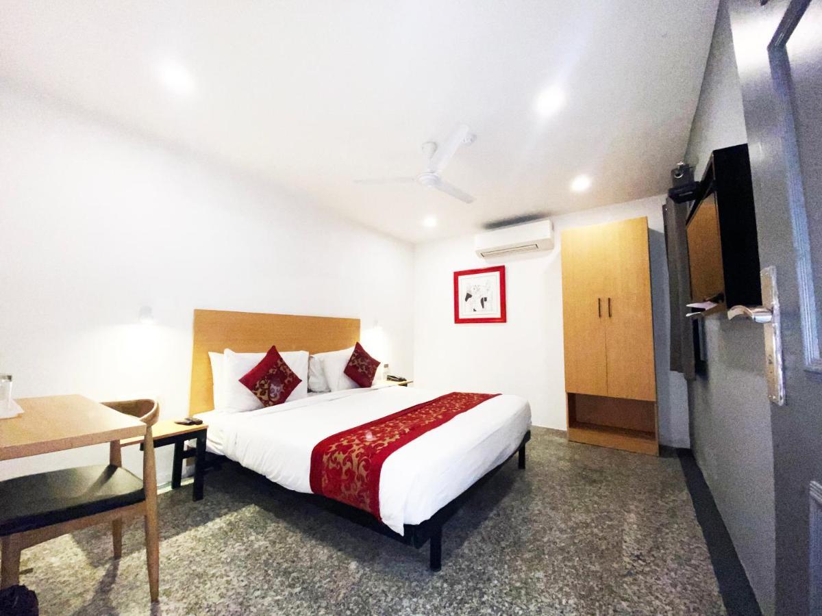 Hotel Golden Saffron By Qotel-Punjabi Bagh New Delhi Eksteriør billede