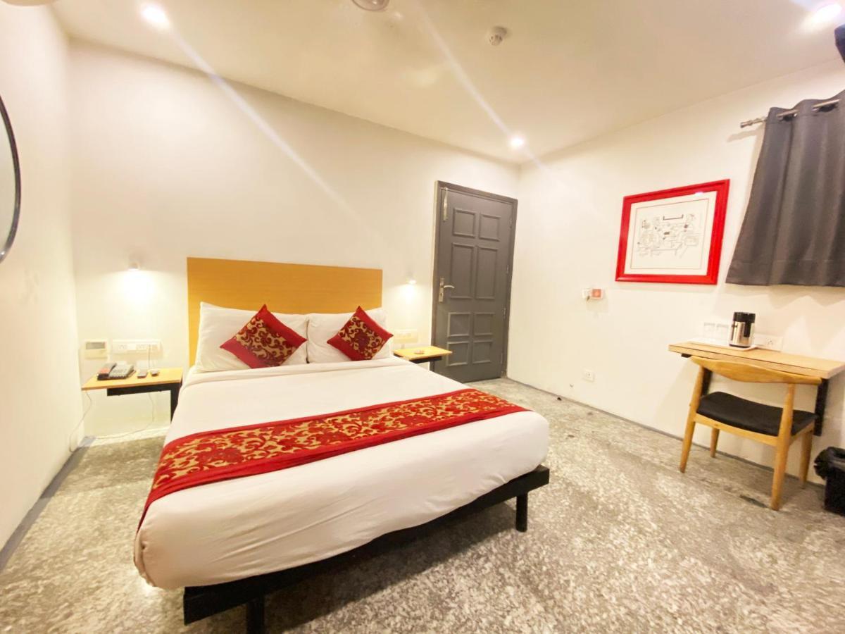 Hotel Golden Saffron By Qotel-Punjabi Bagh New Delhi Eksteriør billede
