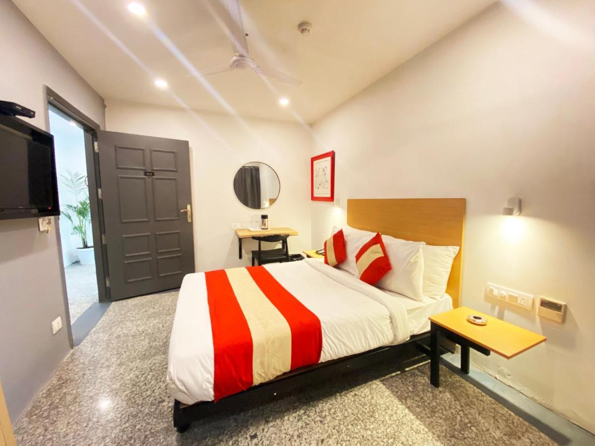 Hotel Golden Saffron By Qotel-Punjabi Bagh New Delhi Eksteriør billede