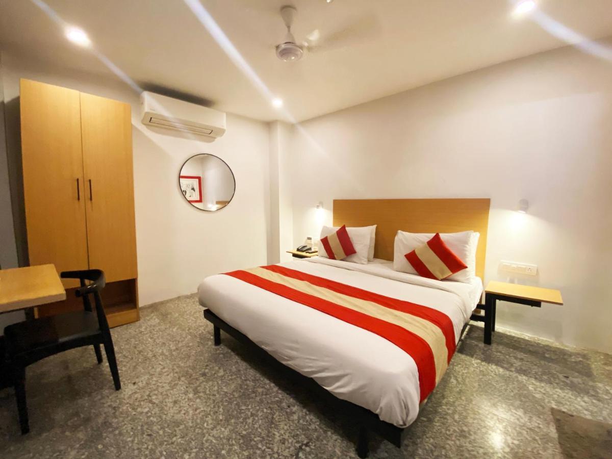 Hotel Golden Saffron By Qotel-Punjabi Bagh New Delhi Eksteriør billede
