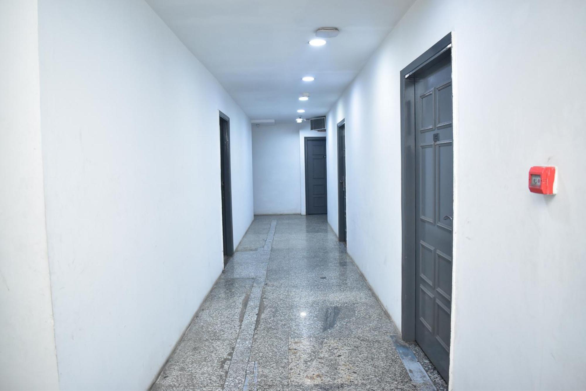 Hotel Golden Saffron By Qotel-Punjabi Bagh New Delhi Eksteriør billede