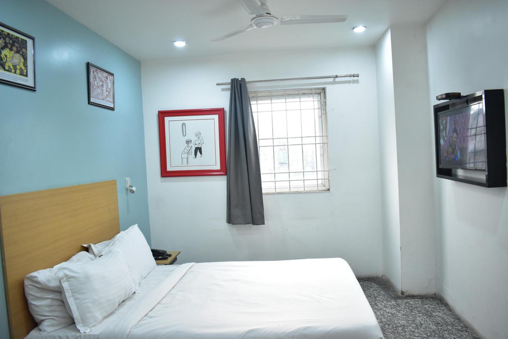 Hotel Golden Saffron By Qotel-Punjabi Bagh New Delhi Eksteriør billede