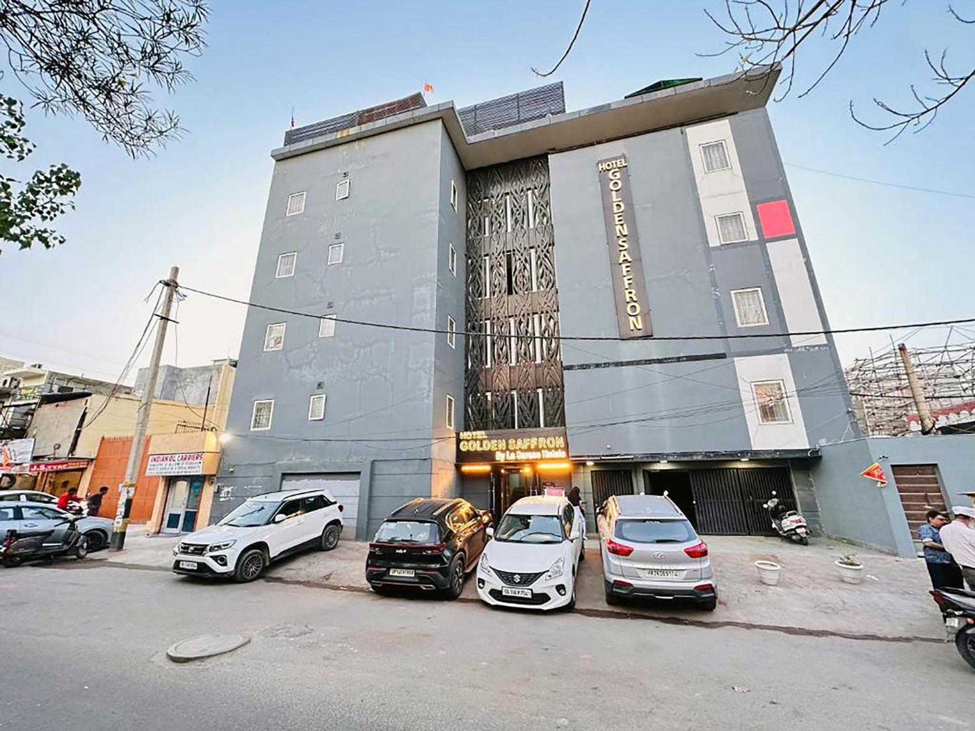 Hotel Golden Saffron By Qotel-Punjabi Bagh New Delhi Eksteriør billede