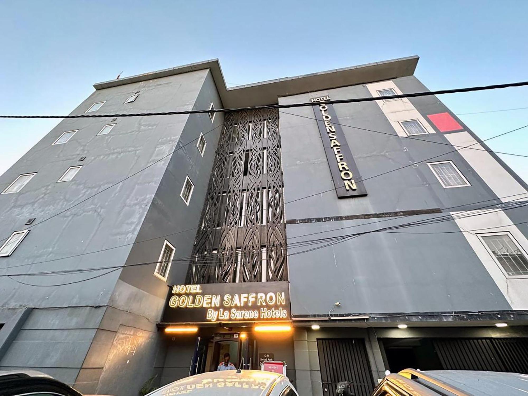 Hotel Golden Saffron By Qotel-Punjabi Bagh New Delhi Eksteriør billede