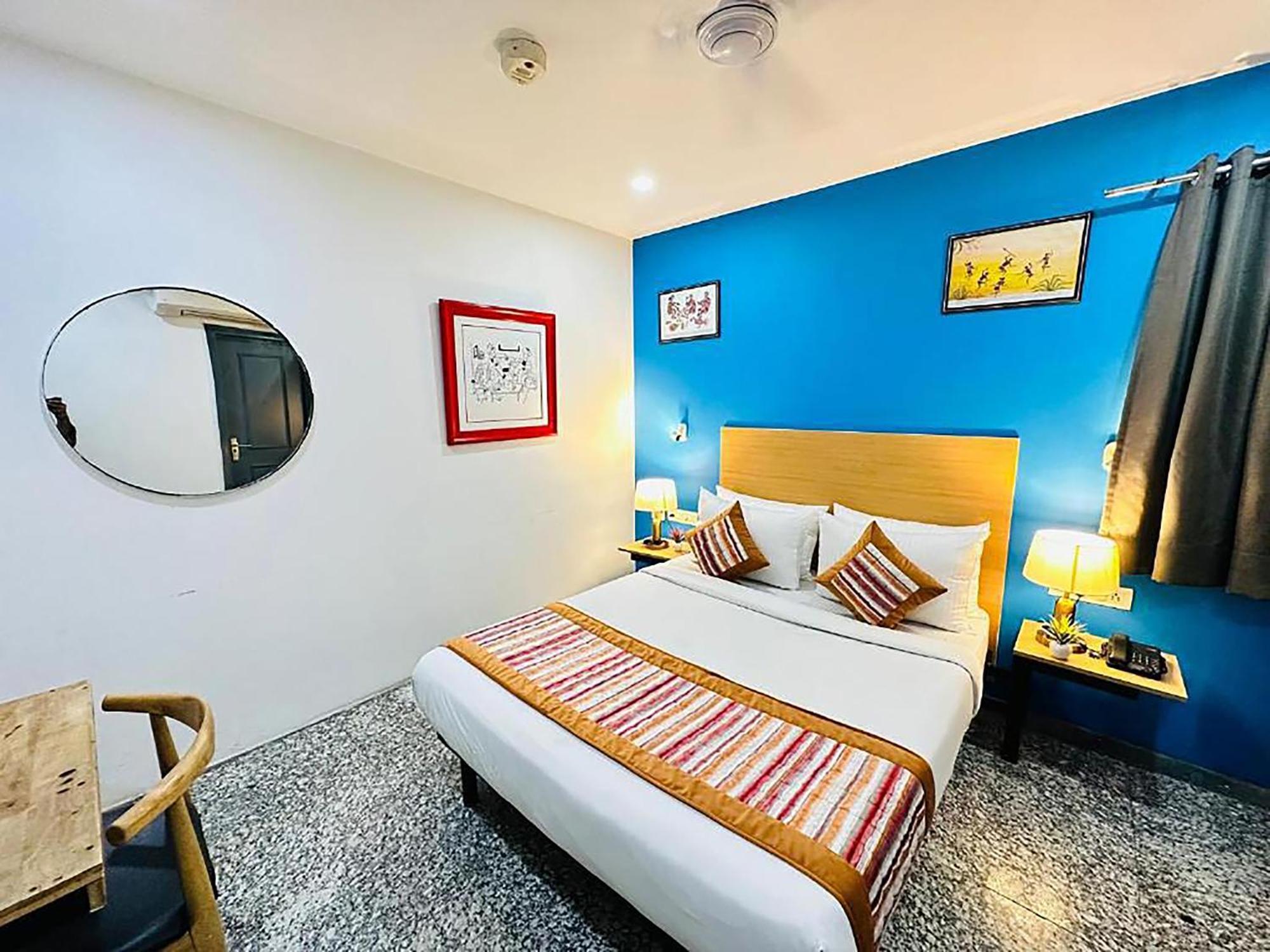 Hotel Golden Saffron By Qotel-Punjabi Bagh New Delhi Eksteriør billede