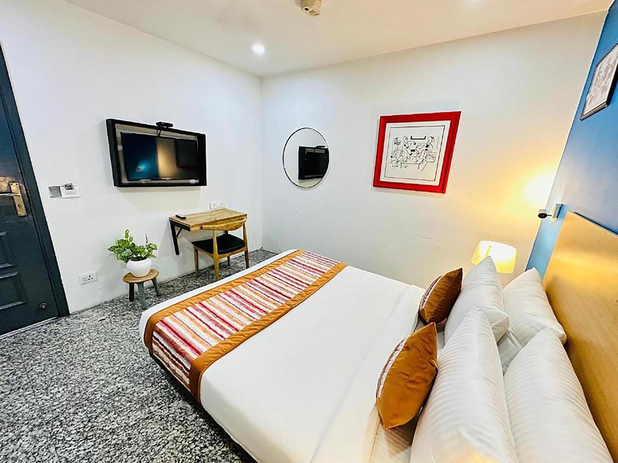 Hotel Golden Saffron By Qotel-Punjabi Bagh New Delhi Eksteriør billede
